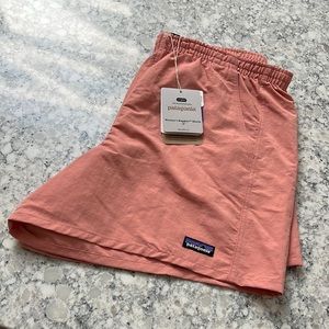 *NWT* Patagonia Barely Baggies Shorts - Women's - Size L